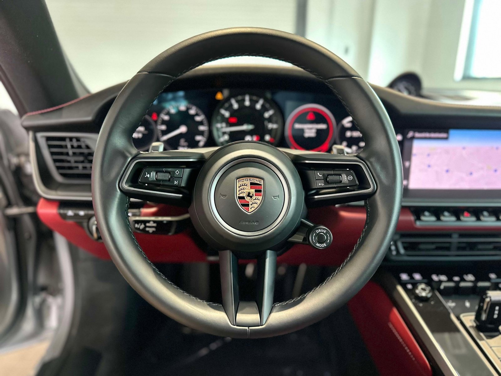 Certified 2024 Porsche 911 Carrera image 21