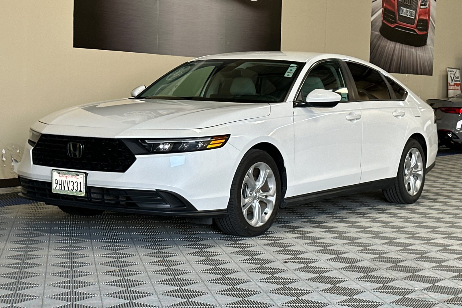 Used 2023 Honda Accord LX image 8