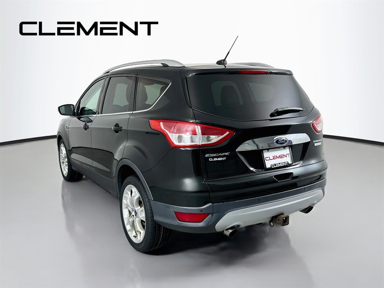 Used 2015 Ford Escape Titanium w/ Equipment Group 301A FWD image 10