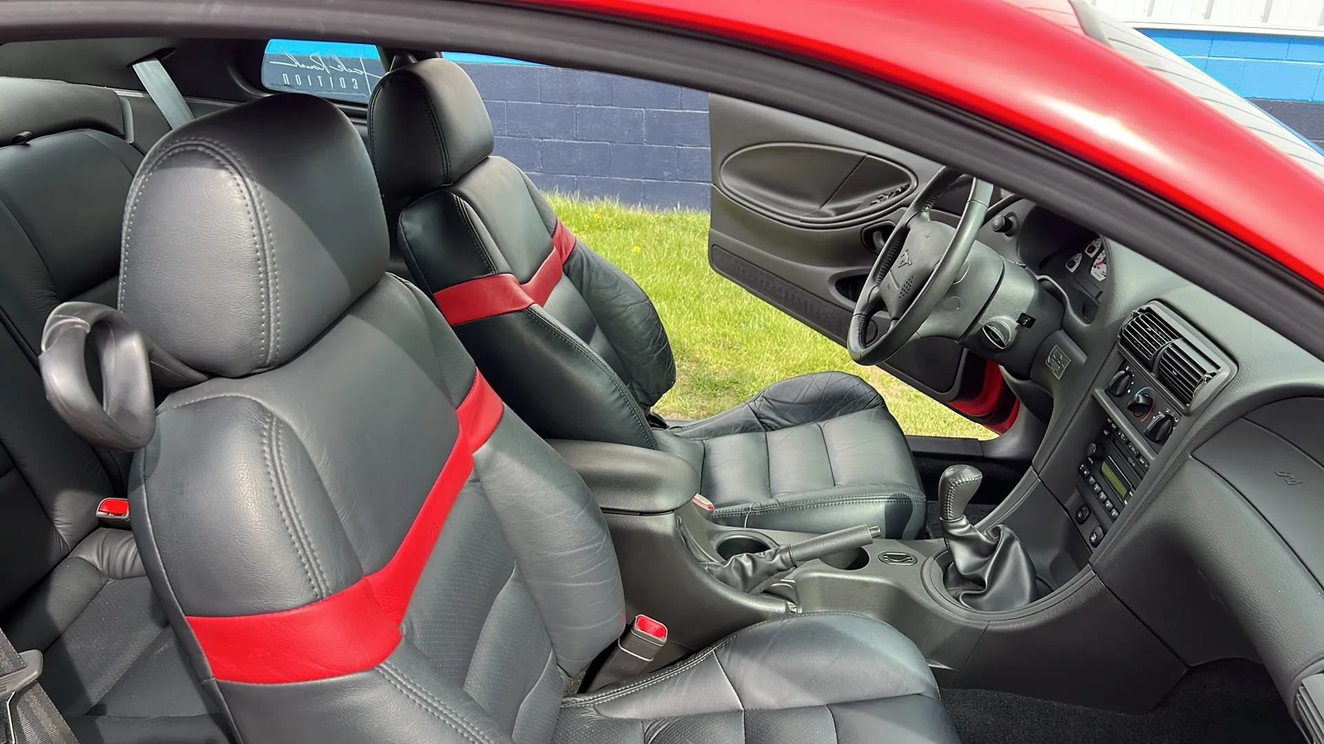Used 2002 Ford Mustang GT RWD image 22