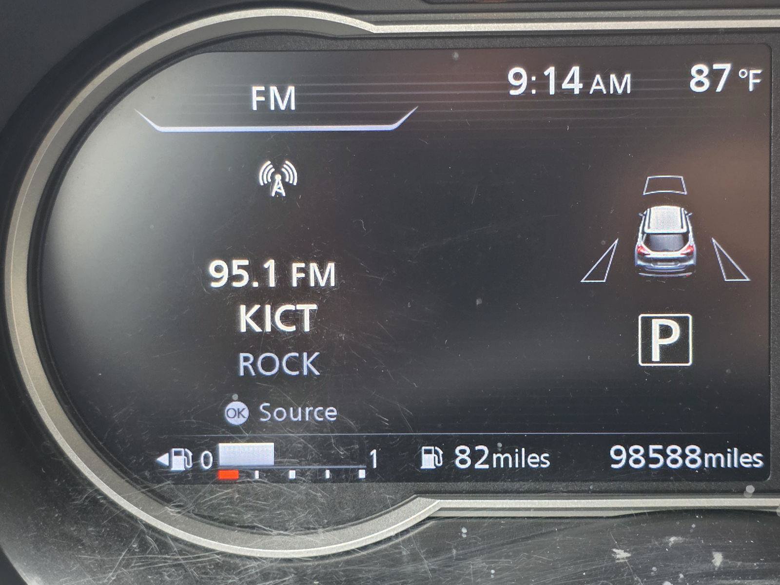 Used 2018 Nissan Kicks SV FWD image 23