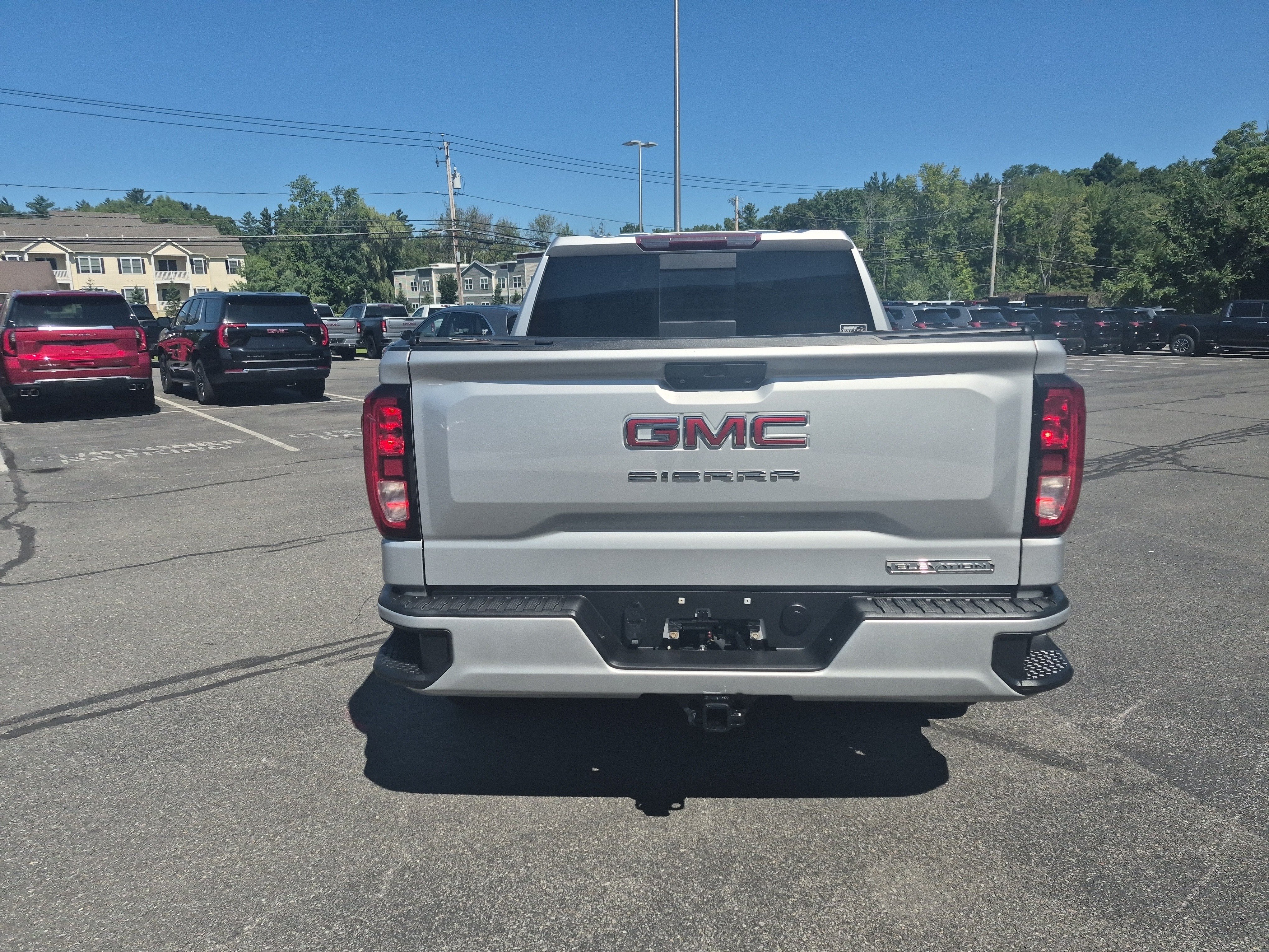 Certified 2020 GMC Sierra 1500 Elevation w/ Elevation Value Package AWD/4WD image 4