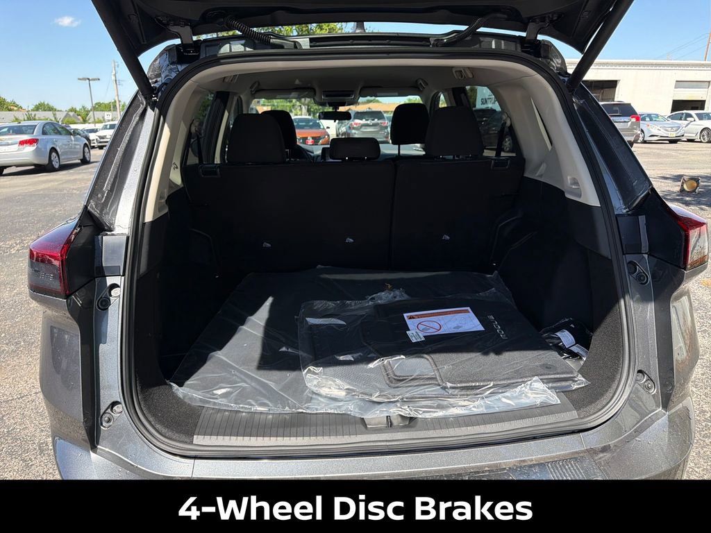New 2026 Nissan Rogue SV FWD image 29