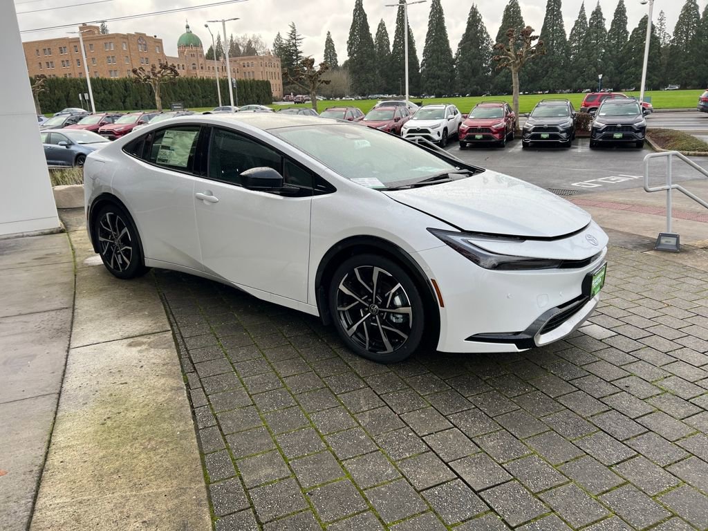 New 2026 Toyota Prius XSE Premium image 7
