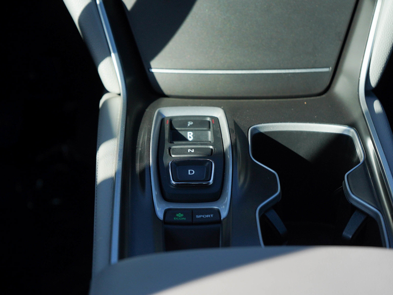 Used 2018 Honda Accord EX-L image 17