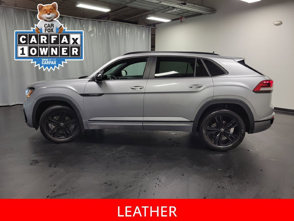 Used 2023 Volkswagen Atlas Cross Sport SEL R-Line AWD/4WD image 5