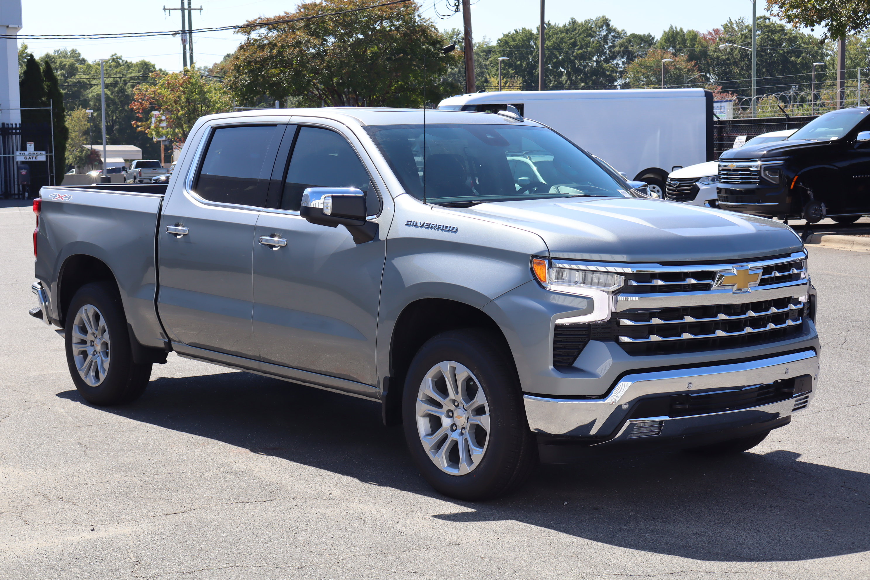 New 2026 Chevrolet Silverado 1500 LTZ w/ Technology Package image 2