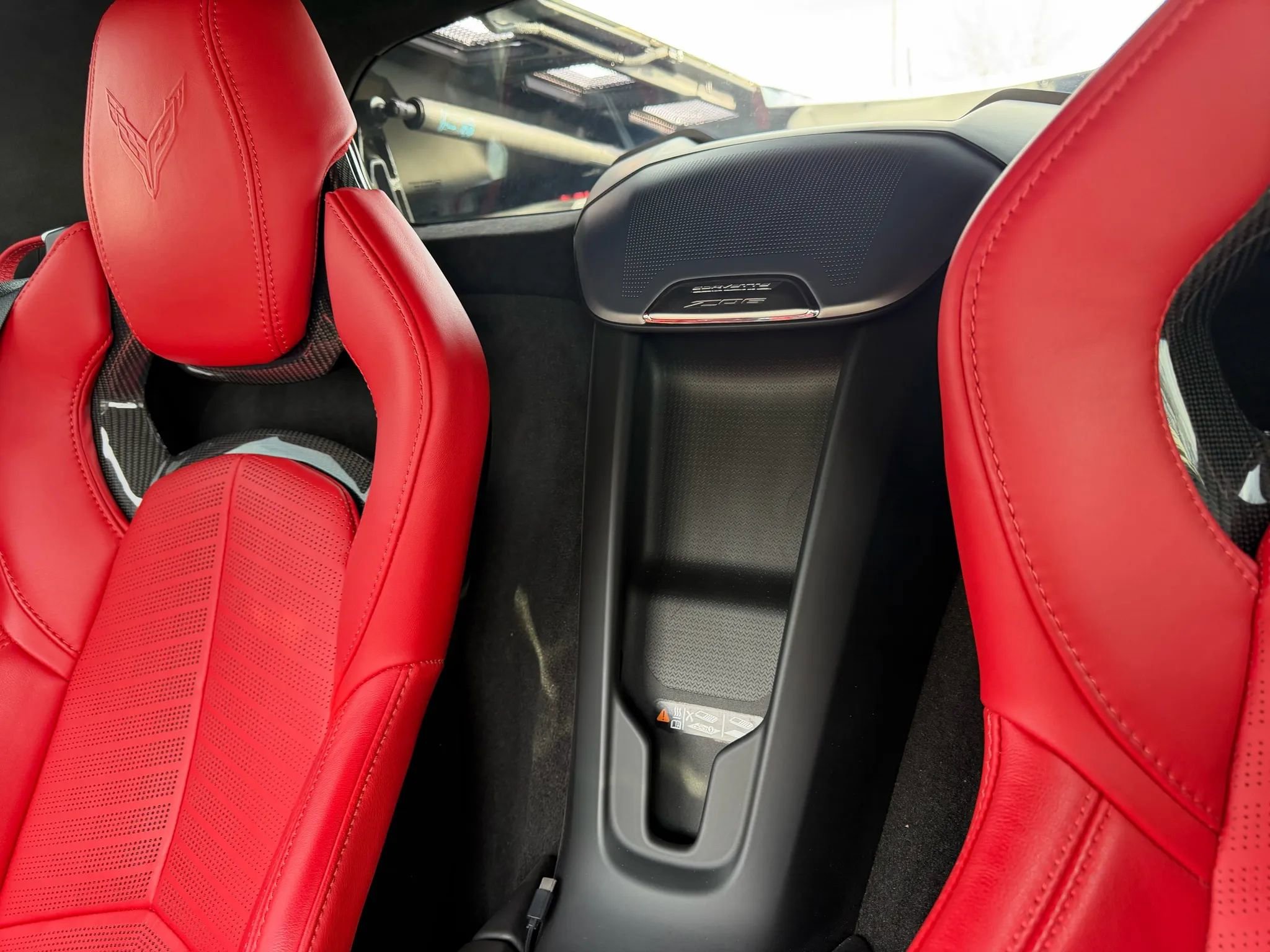 Used 2024 Chevrolet Corvette Z06 w/ Z07 Performance Package image 34