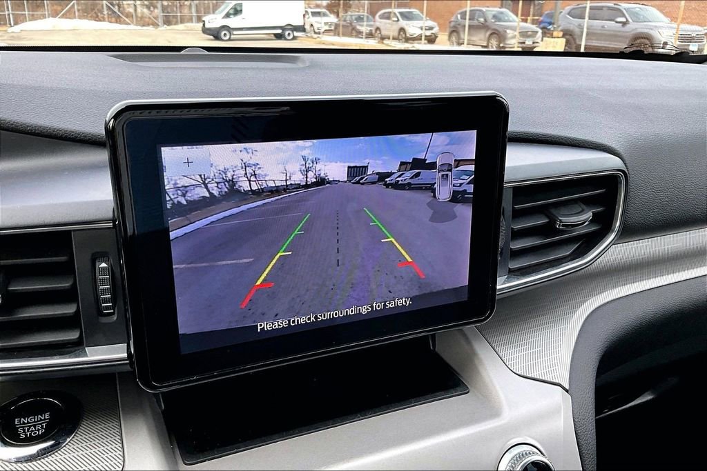 Certified 2023 Ford Explorer XLT w/ Equipment Group 202A image 20