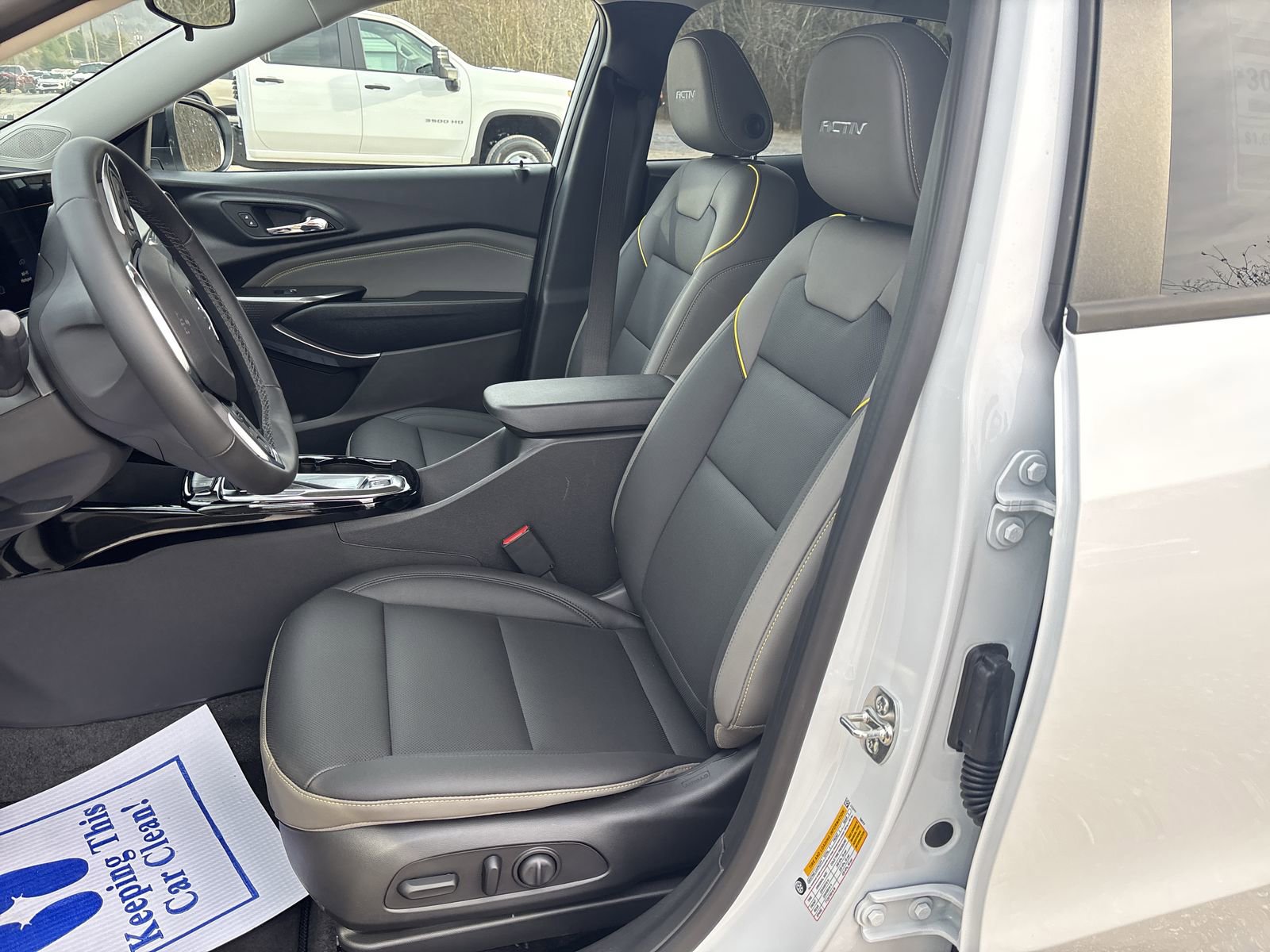 New 2026 Chevrolet Trax ACTIV FWD image 14