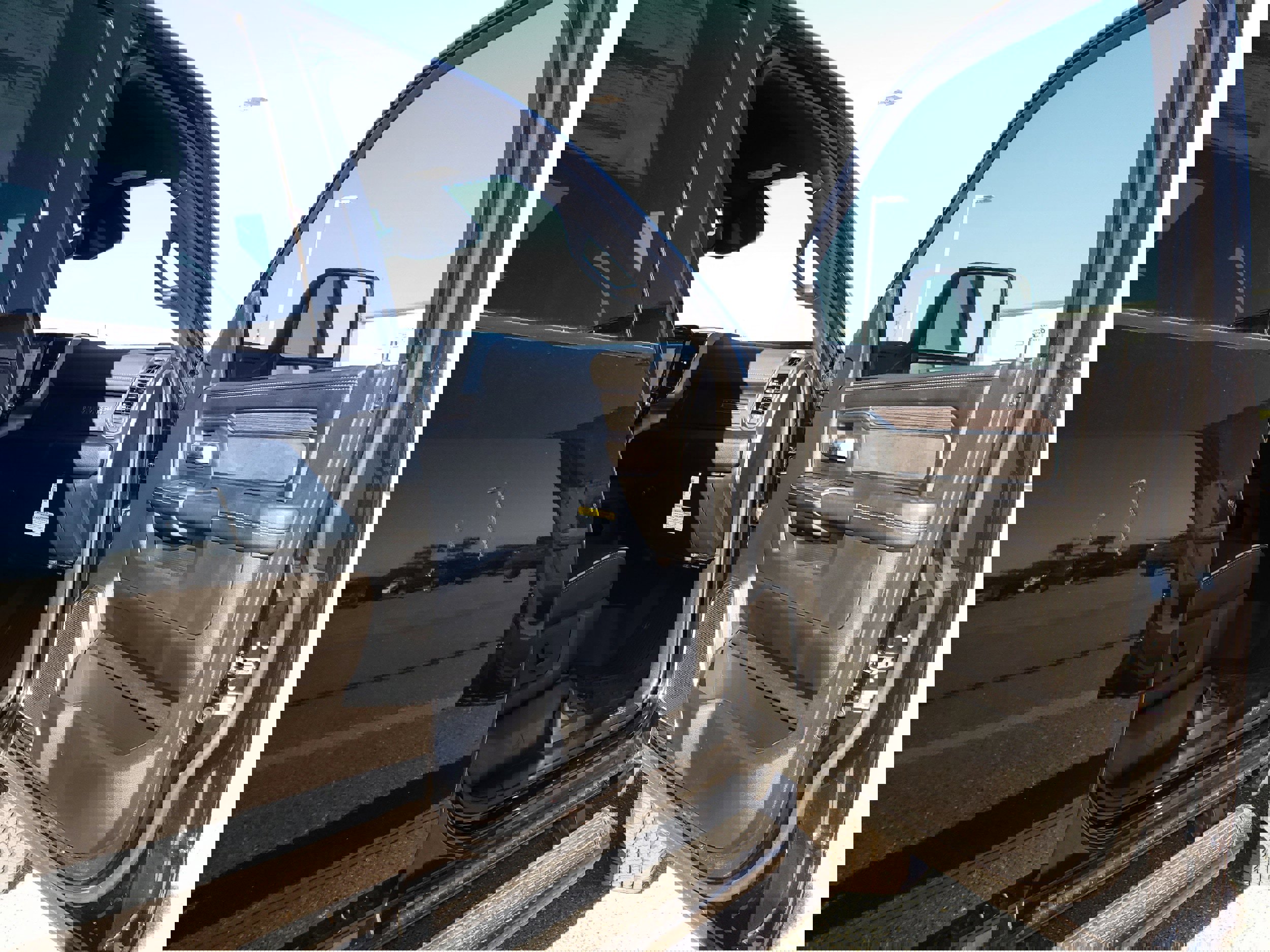 New 2025 RAM 2500 Laramie w/ Night Edition image 18