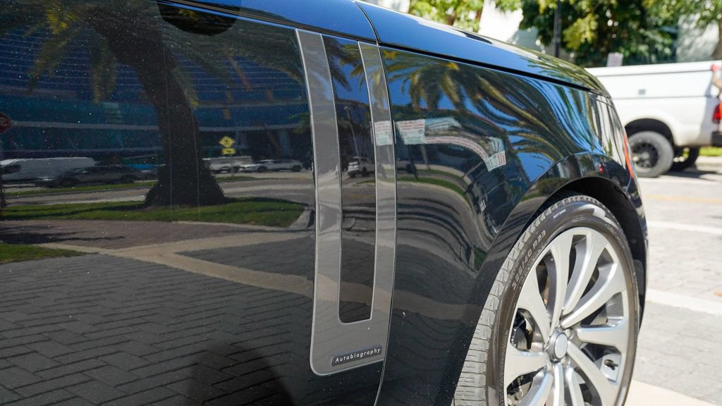 Used 2023 Land Rover Range Rover Long Wheelbase Autobiography AWD/4WD image 35