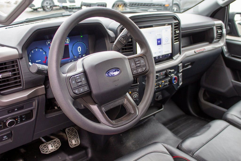 Used 2025 Ford F150 XL image 12