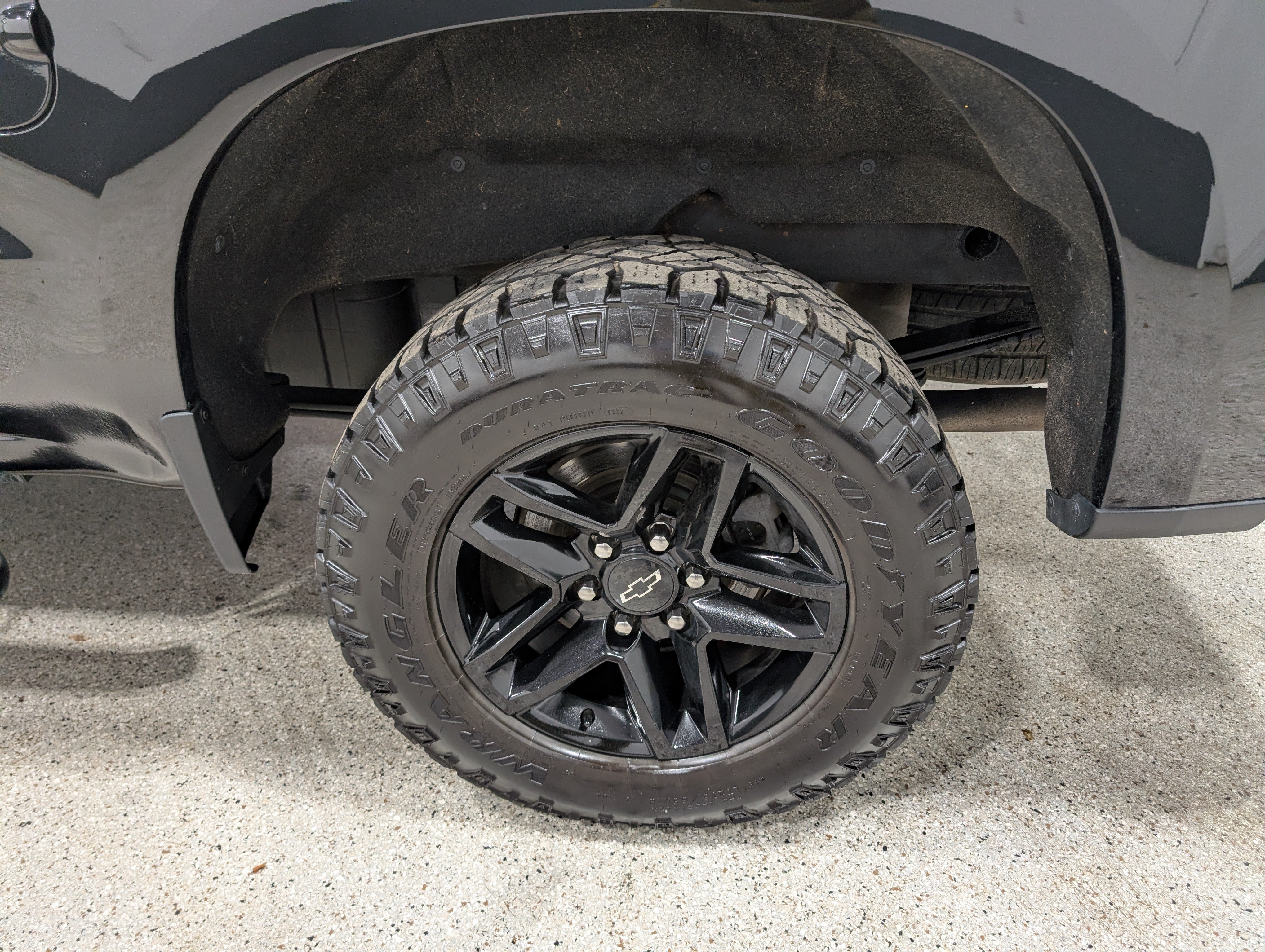 Used 2022 Chevrolet Silverado 1500 LT Trail Boss w/ Safety Package AWD/4WD image 13