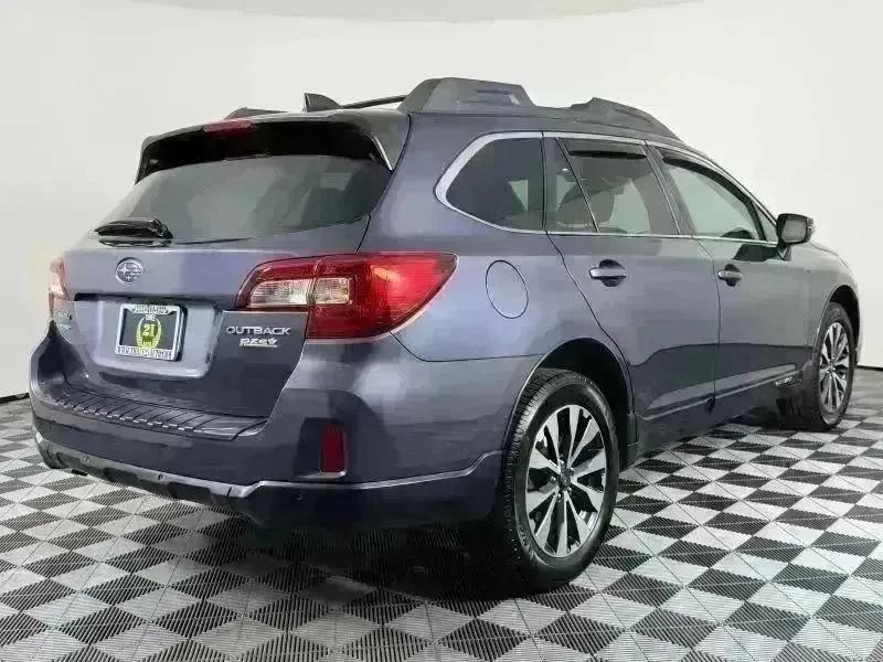 Used 2017 Subaru Outback 2.5i Limited AWD/4WD image 8