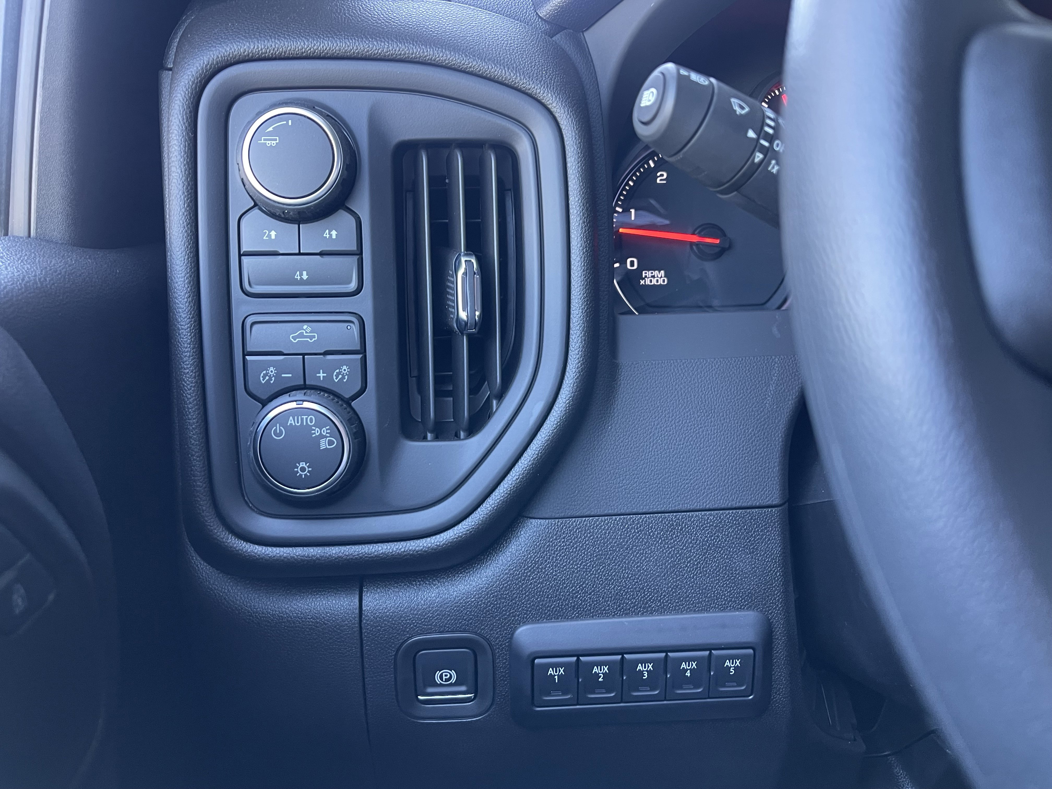 New 2025 Chevrolet Silverado 3500 W/T w/ WT Convenience Package image 27