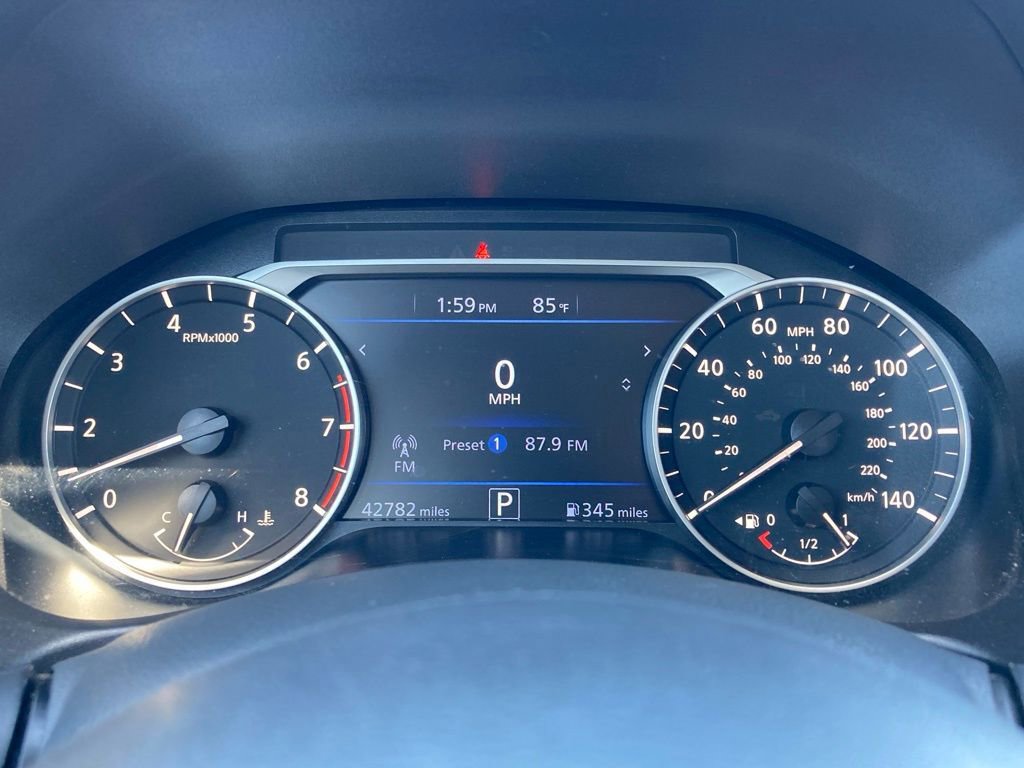 Used 2025 Nissan Altima 2.5 SV image 12