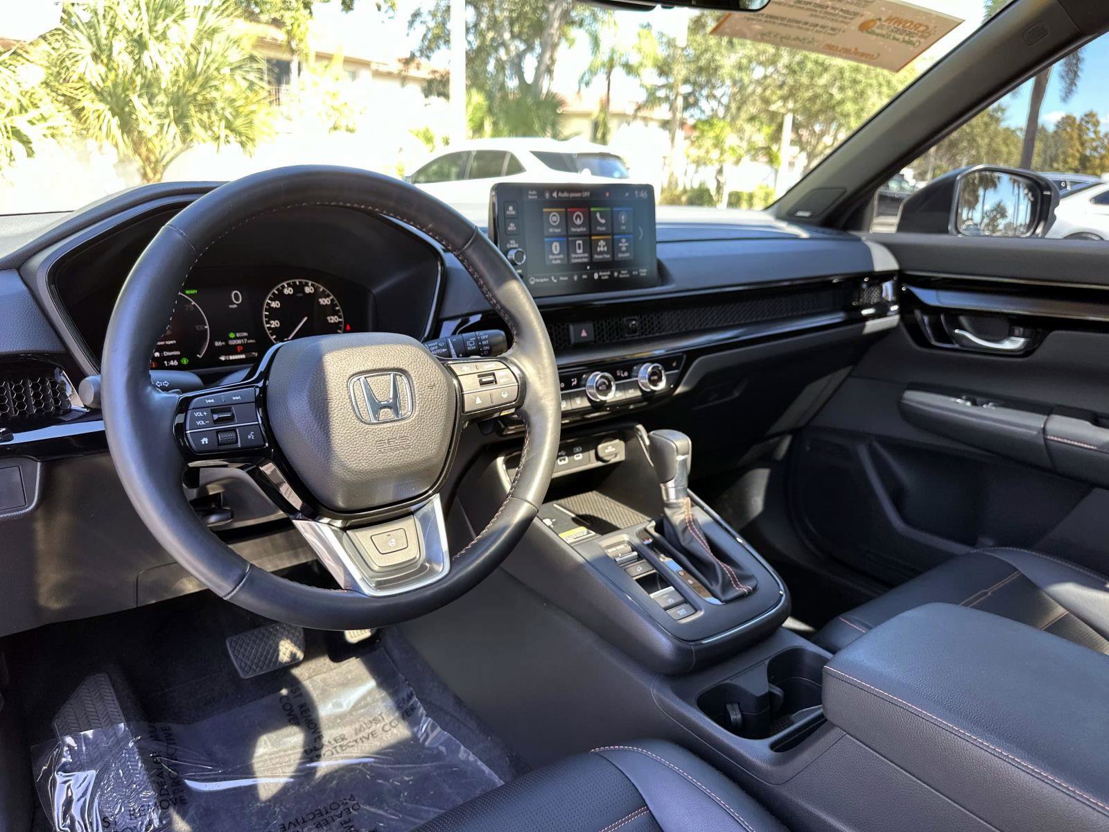 Used 2024 Honda CR-V Sport Touring image 17