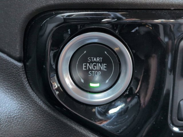 Used 2025 Chevrolet Silverado 1500 LT image 28