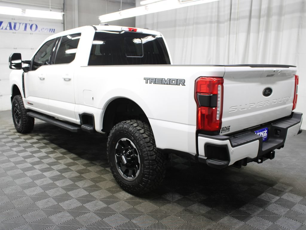Used 2024 Ford F250 Lariat w/ Lariat Ultimate Package AWD/4WD image 9