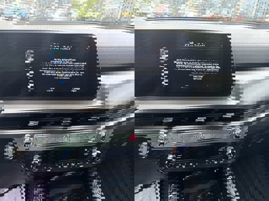 New 2025 Kia Telluride S image 13