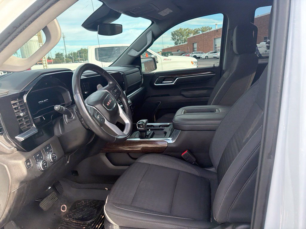 Used 2022 GMC Sierra 1500 Elevation AWD/4WD image 10