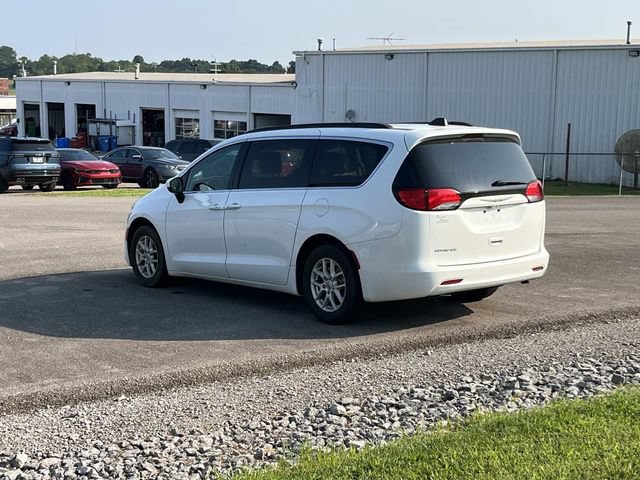 Used 2021 Chrysler Voyager Lxi FWD image 5