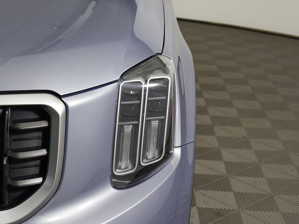 Used 2023 Kia Telluride S image 15