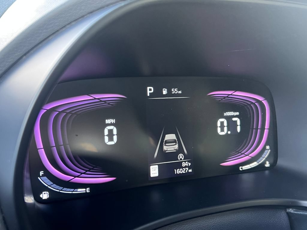Used 2025 Kia Soul LX w/ LX Technology Package FWD image 20