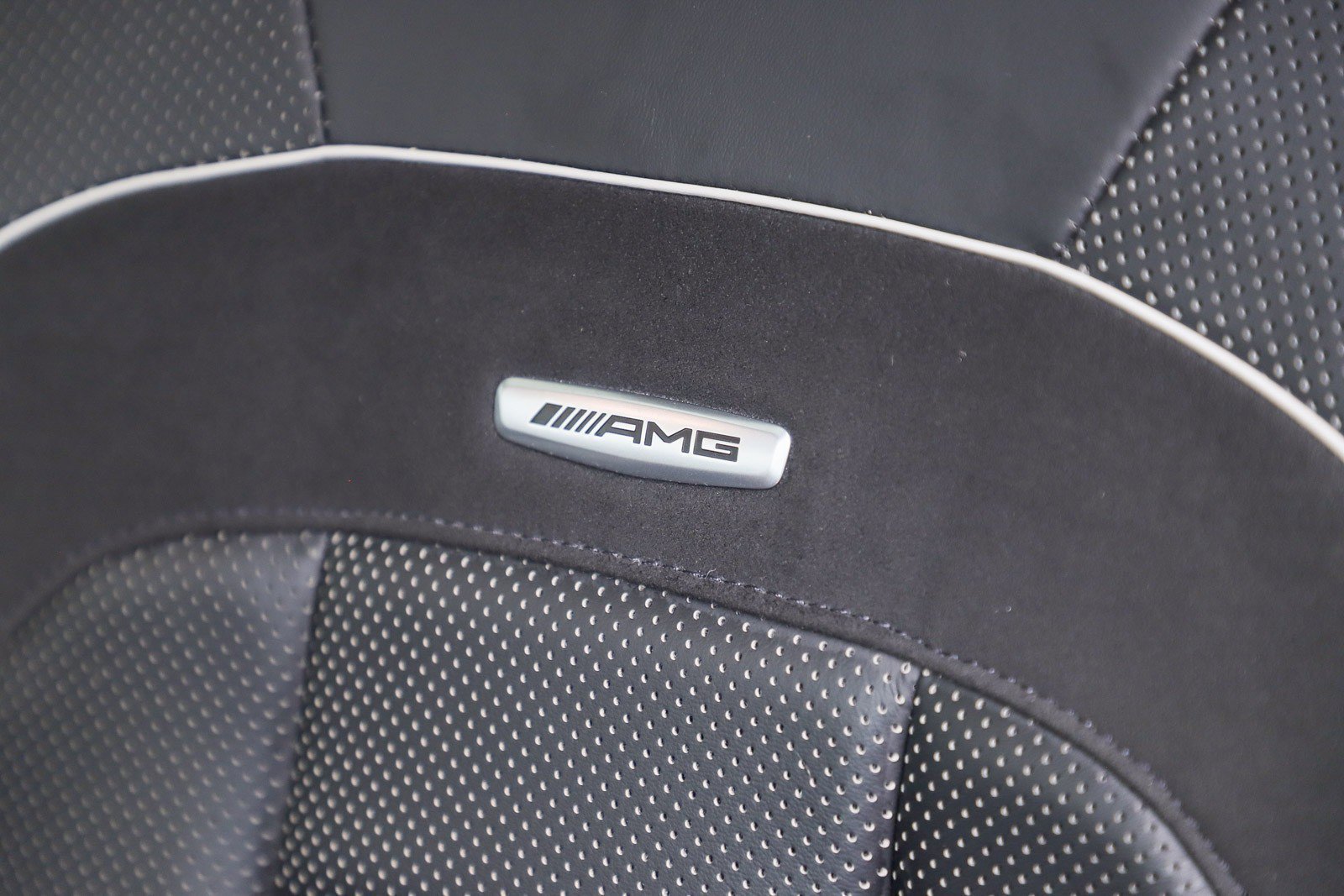 Used 2019 Mercedes-Benz E 63 AMG S image 32