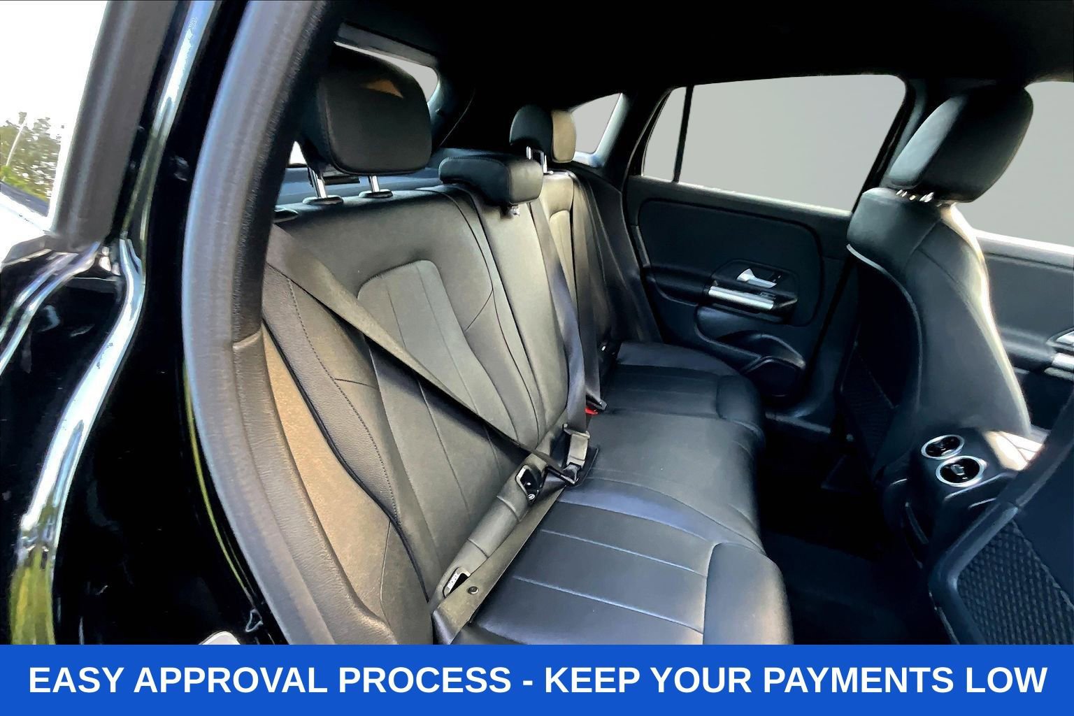 Used 2025 Mercedes-Benz GLA 250 4MATIC image 30
