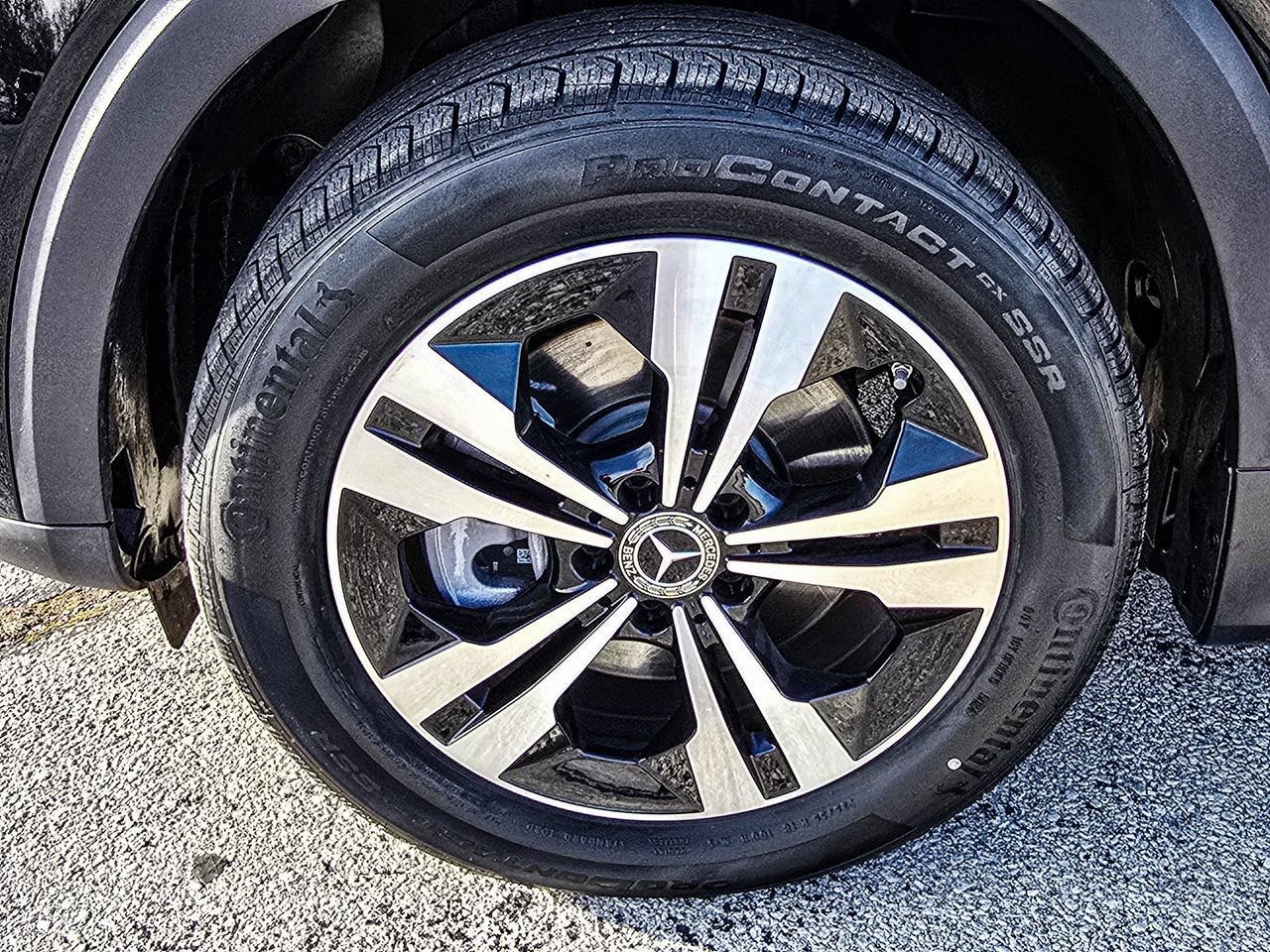 New 2026 Mercedes-Benz GLB 250 4MATIC image 7