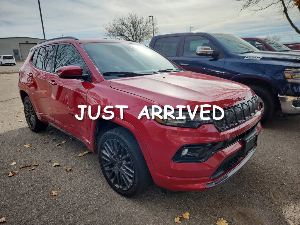 Used 2022 Jeep Compass Limited AWD/4WD image 1