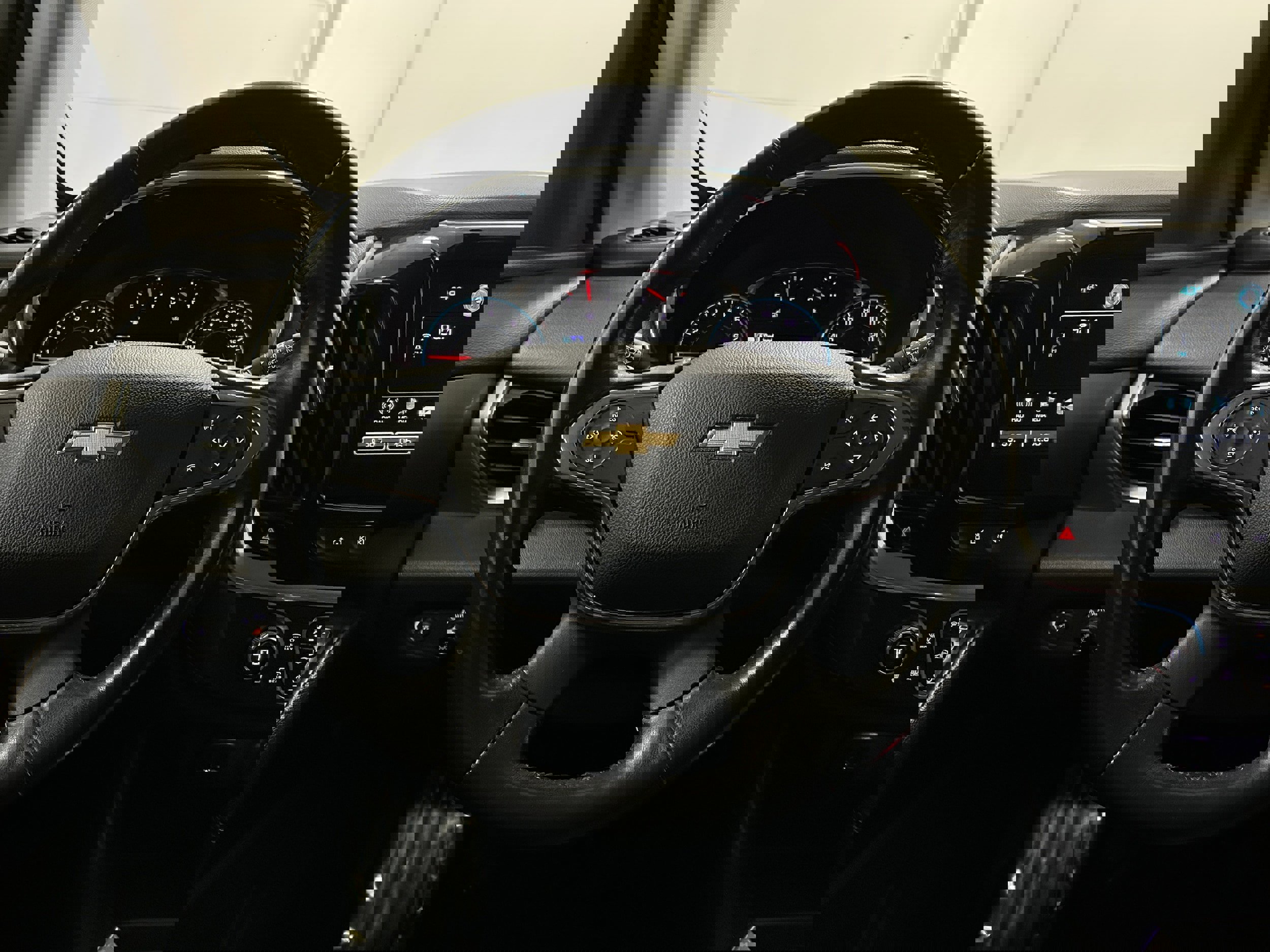 Used 2019 Chevrolet Traverse LT w/ LPO, Floor Liner Package image 13