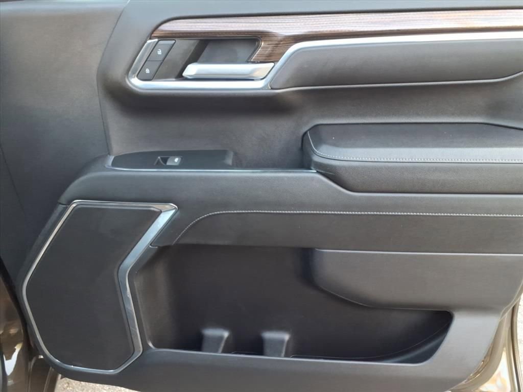 Certified 2023 Chevrolet Silverado 1500 LT image 19