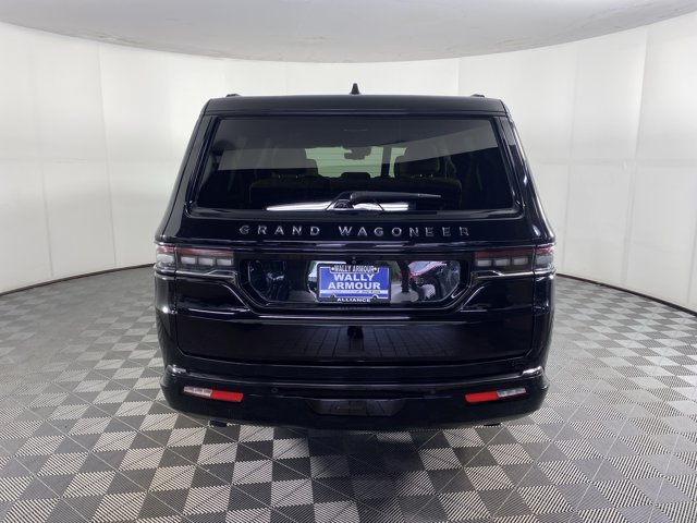Used 2025 Jeep Grand Wagoneer L Series III w/ Rear Seat Video Group 1 AWD/4WD image 10