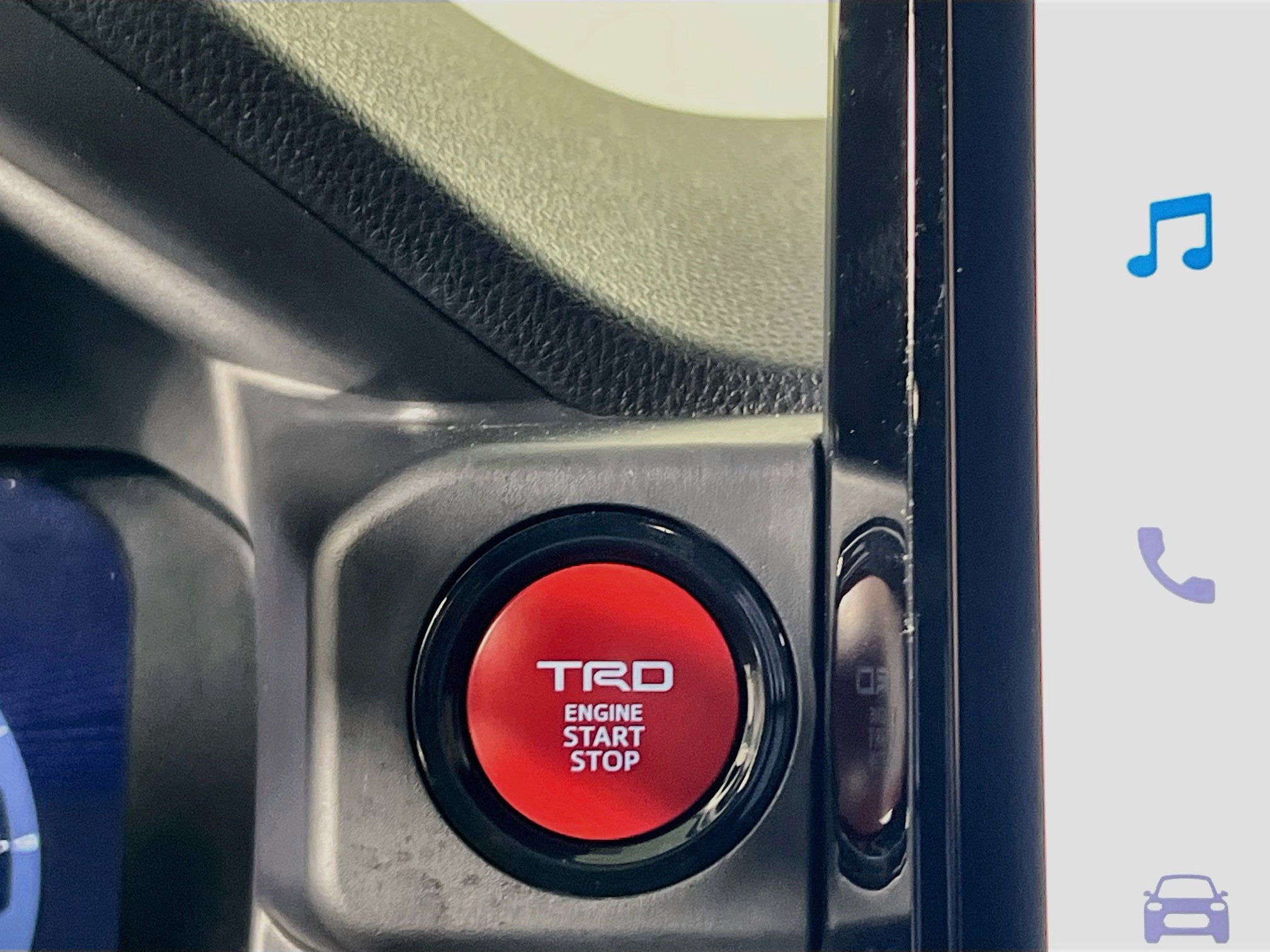 Used 2024 Toyota Tacoma TRD Sport AWD/4WD image 23