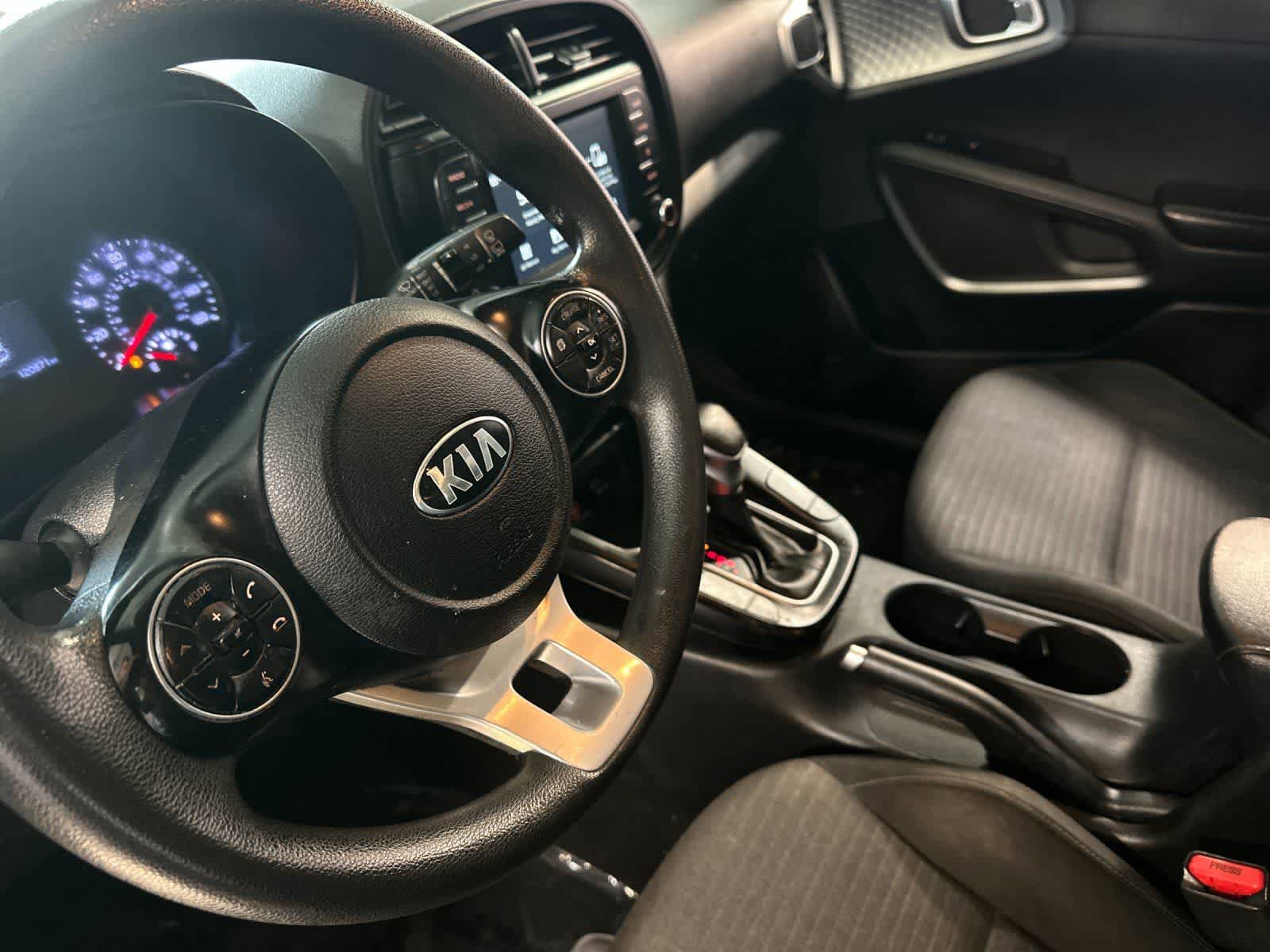 Used 2020 Kia Soul S image 12