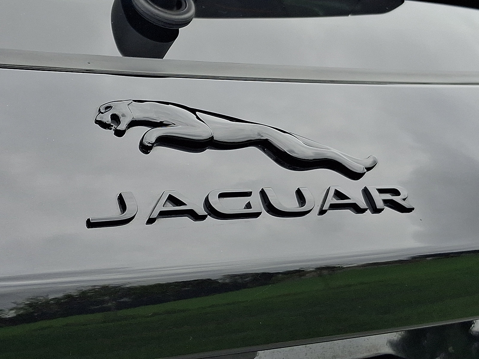 Used 2022 Jaguar F-PACE SVR AWD/4WD image 30