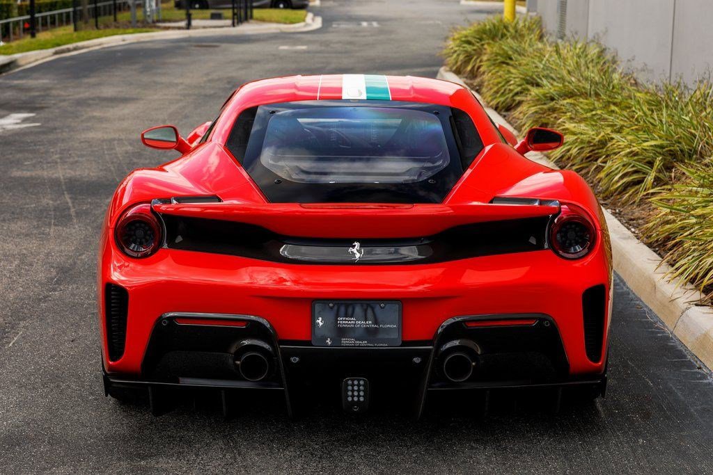Used 2020 Ferrari 488 Pista Coupe image 4