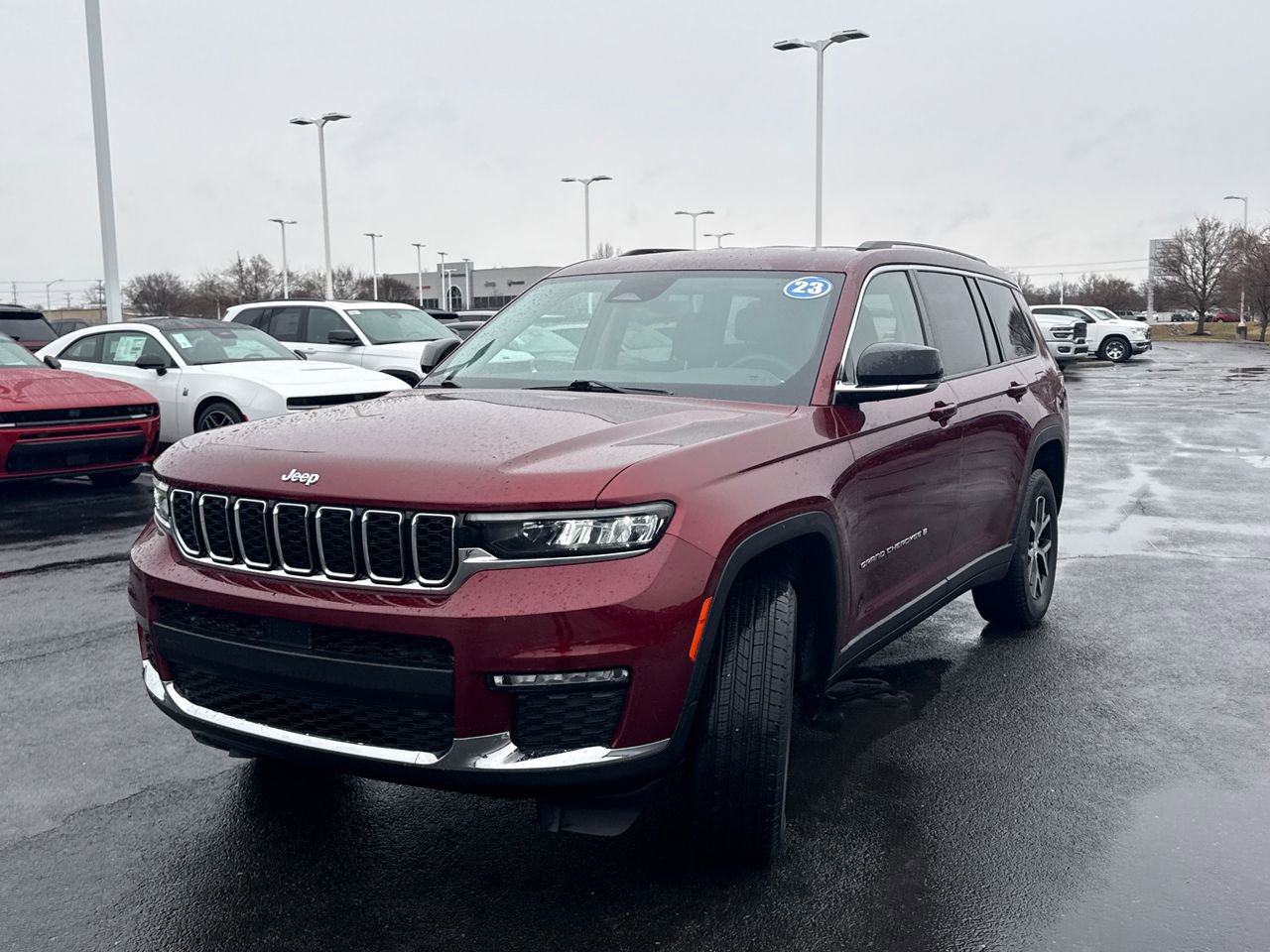 Used 2023 Jeep Grand Cherokee L Limited image 7