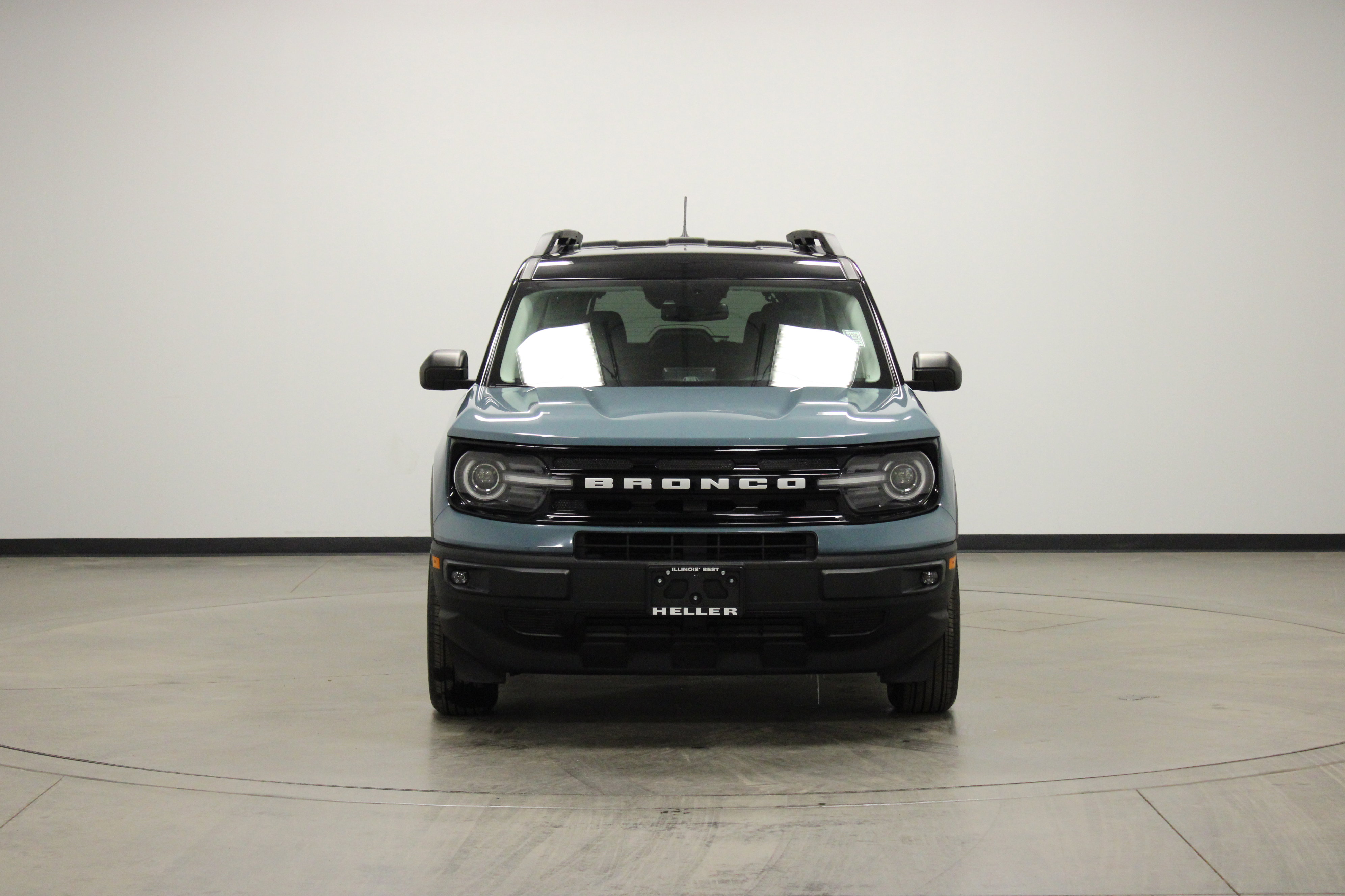 Used 2022 Ford Bronco Sport Outer Banks w/ Tech Package image 3