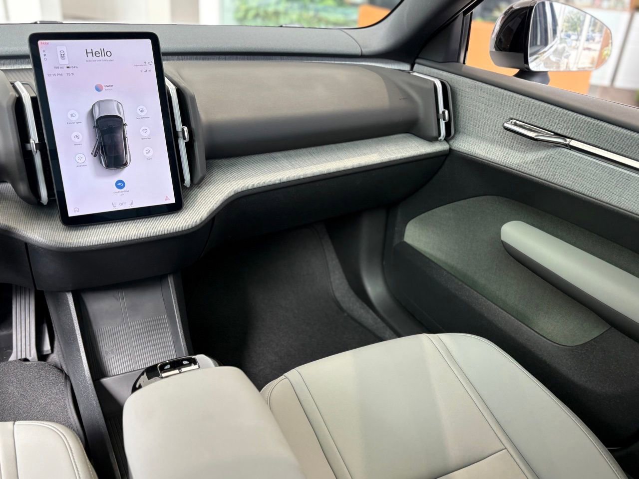 New 2026 Volvo EX30 Cross Country Ultra w/ Protection Package Premier image 8