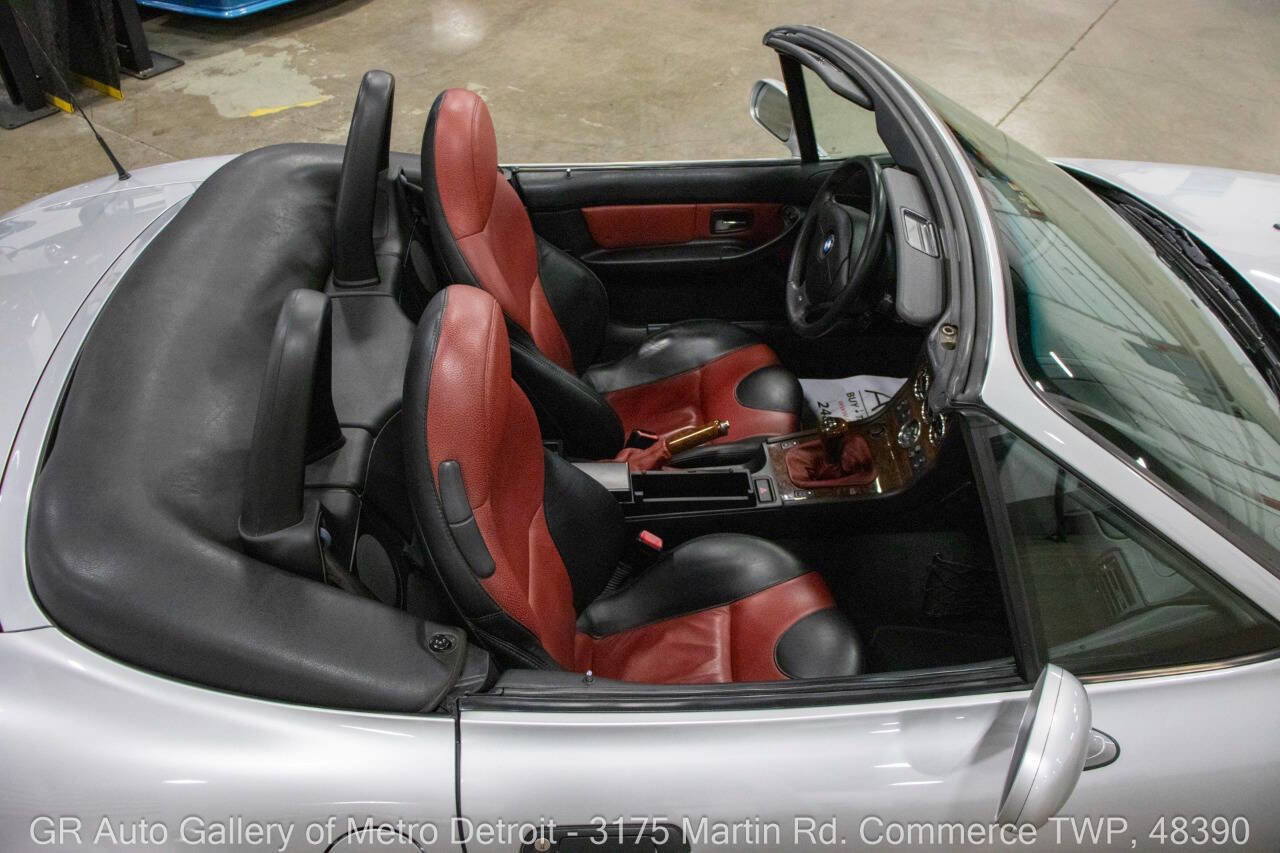Used 2000 BMW Z3 2.5i image 15