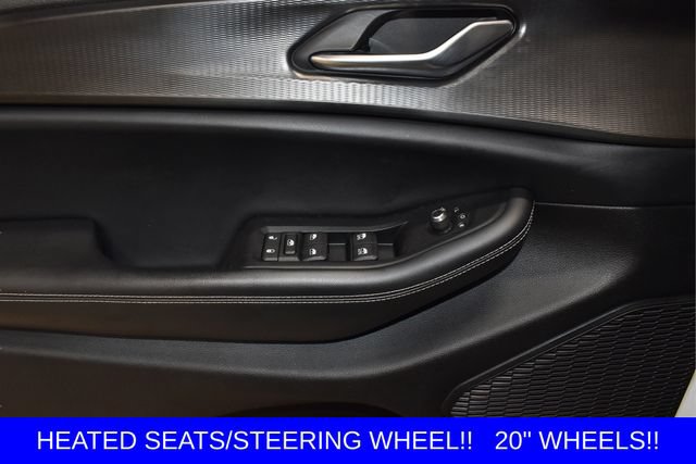 Used 2023 Jeep Grand Cherokee Altitude AWD/4WD image 25