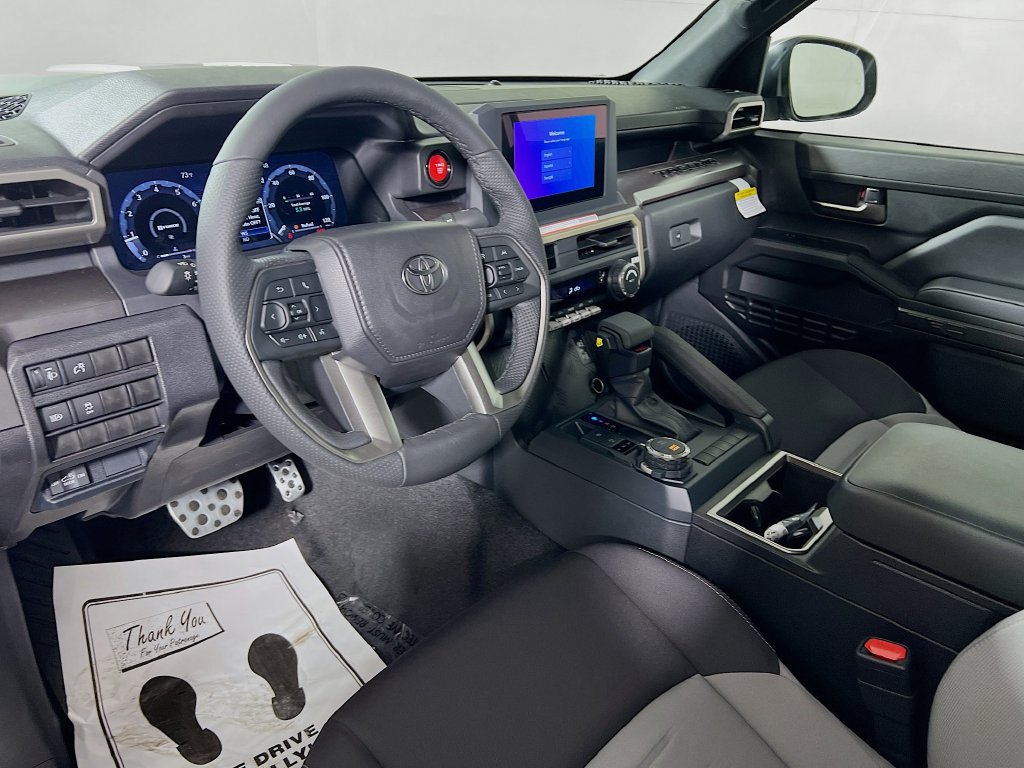 Used 2026 Toyota Tacoma TRD Sport AWD/4WD image 9