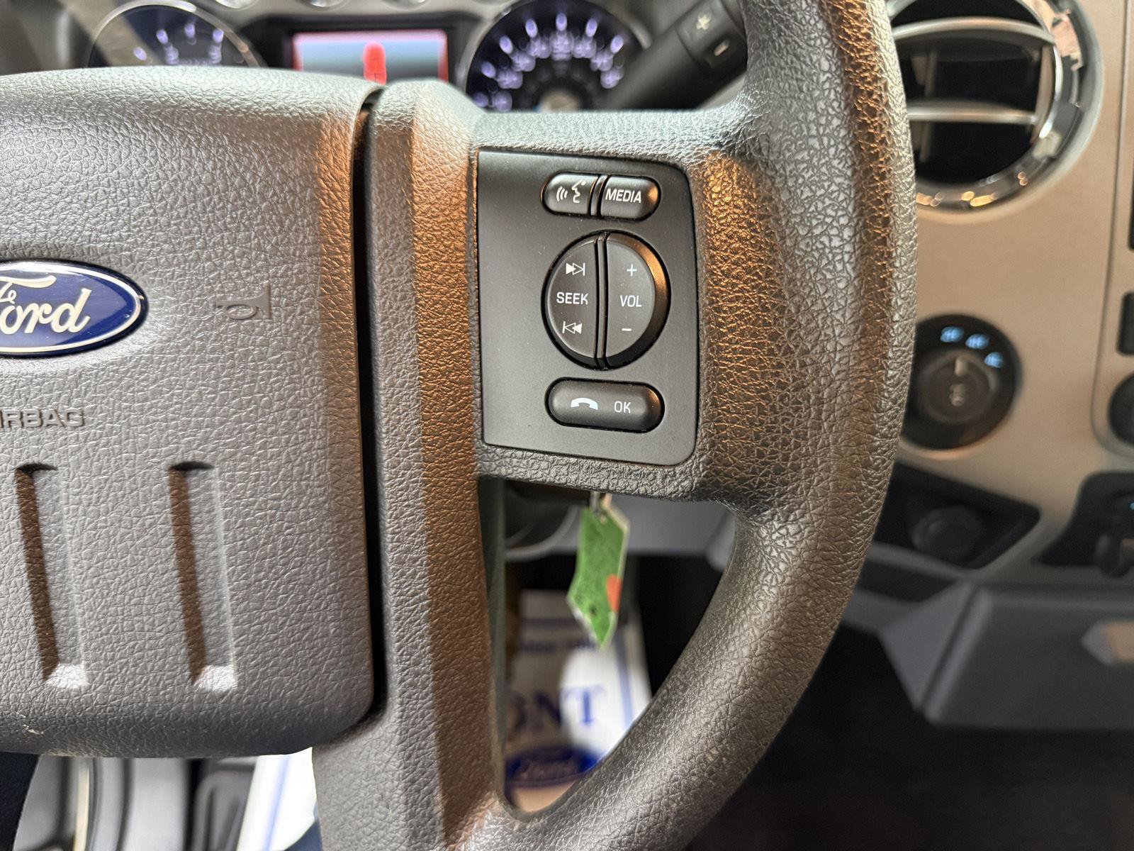 Used 2015 Ford F250 XLT w/ XLT Premium Package AWD/4WD image 15