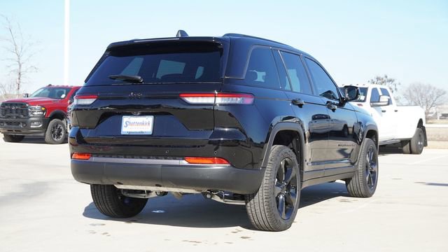 New 2026 Jeep Grand Cherokee Limited w/ Limited Altitude Package RWD image 9