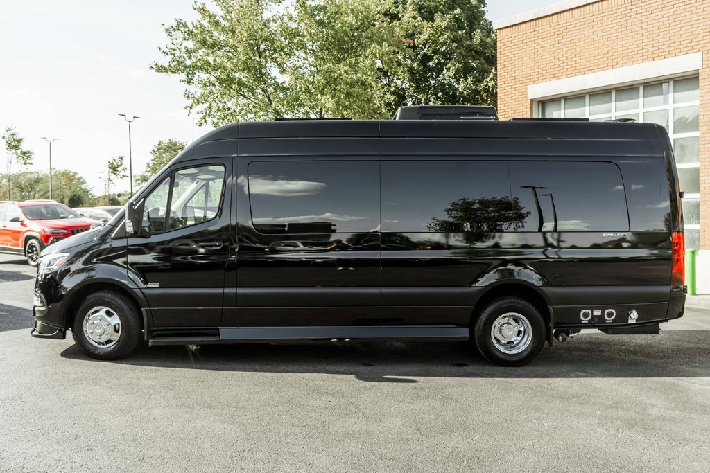 Used 2022 Mercedes-Benz Sprinter 3500 image 49