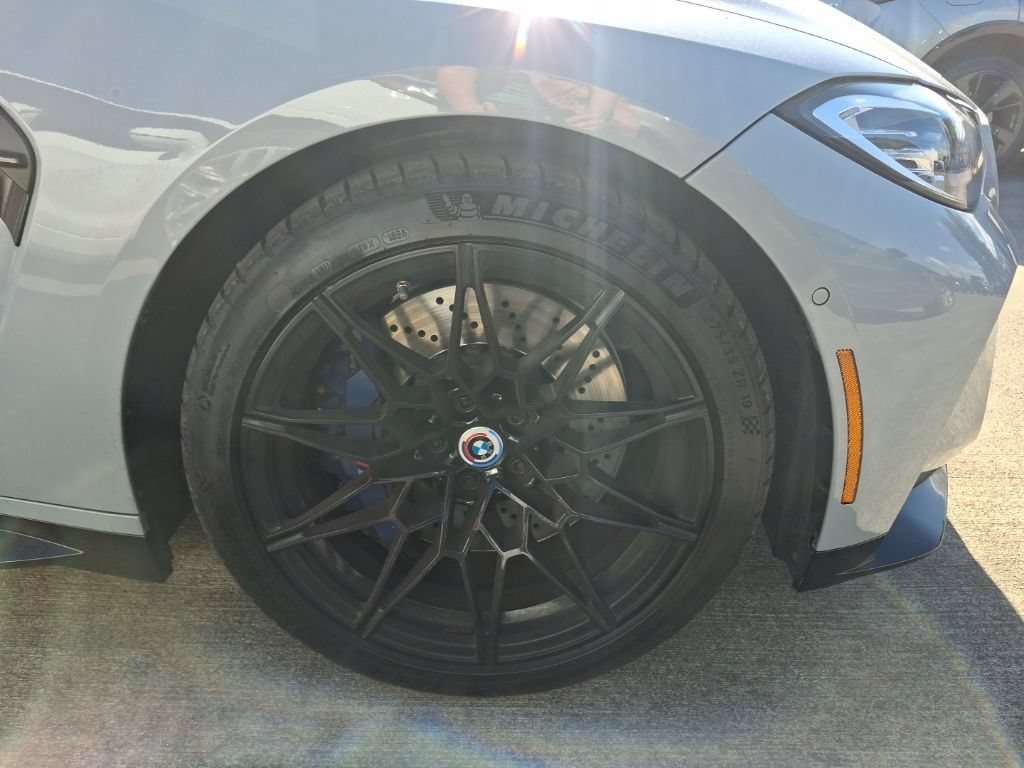 Used 2023 BMW M4 Coupe w/ Executive Package RWD image 5